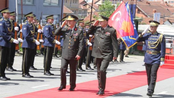Kreu i Forcave Tokësore të Turqisë viziton Ministrinë e FSK-së